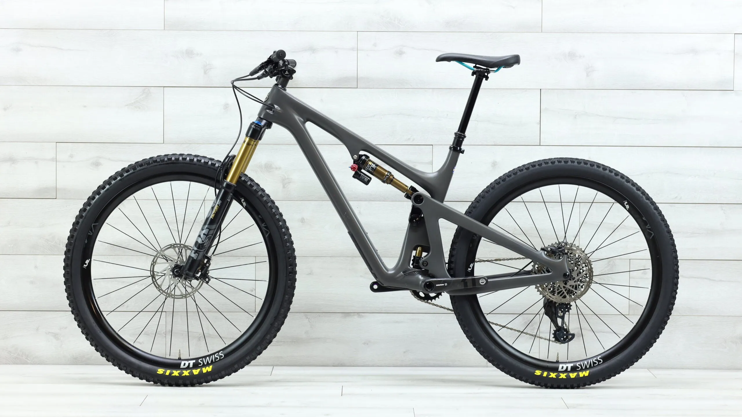 2019 Yeti SB130 TURQ AXS  Mountain Bike - Large